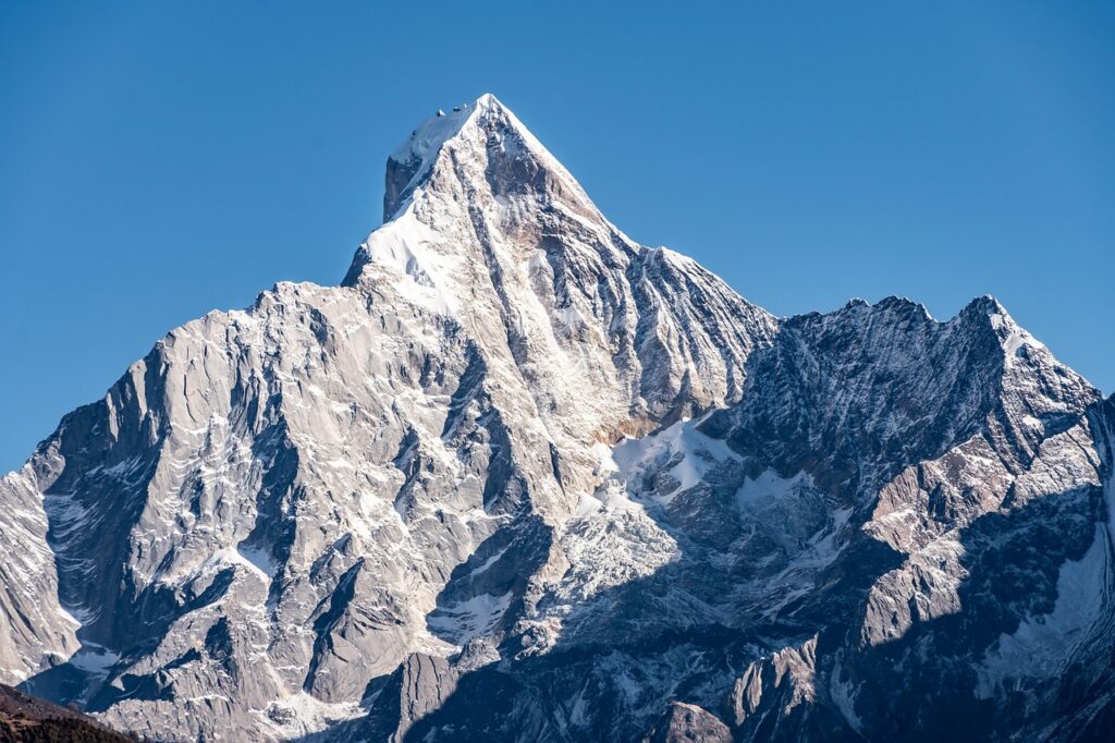 Qual a montanha mais alta do Brasil? Conheça o Pico da Neblina Qual a montanha mais alta do Brasil? Conheça o Pico da Neblina
