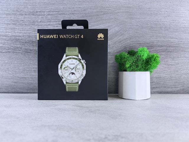 Relógio de treino HUAWEI: leveza, ecrã e energia no pulso